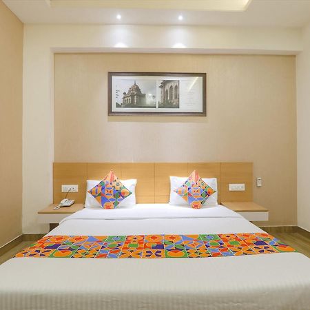 לקנאו Fabhotel Raghubar Kripa מראה חיצוני תמונה