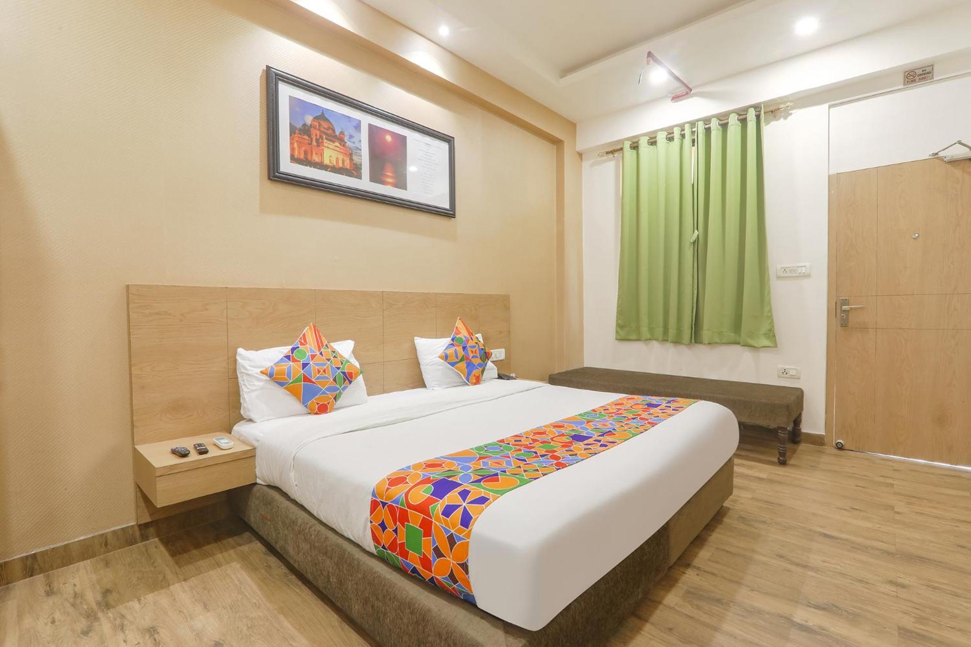 לקנאו Fabhotel Raghubar Kripa מראה חיצוני תמונה