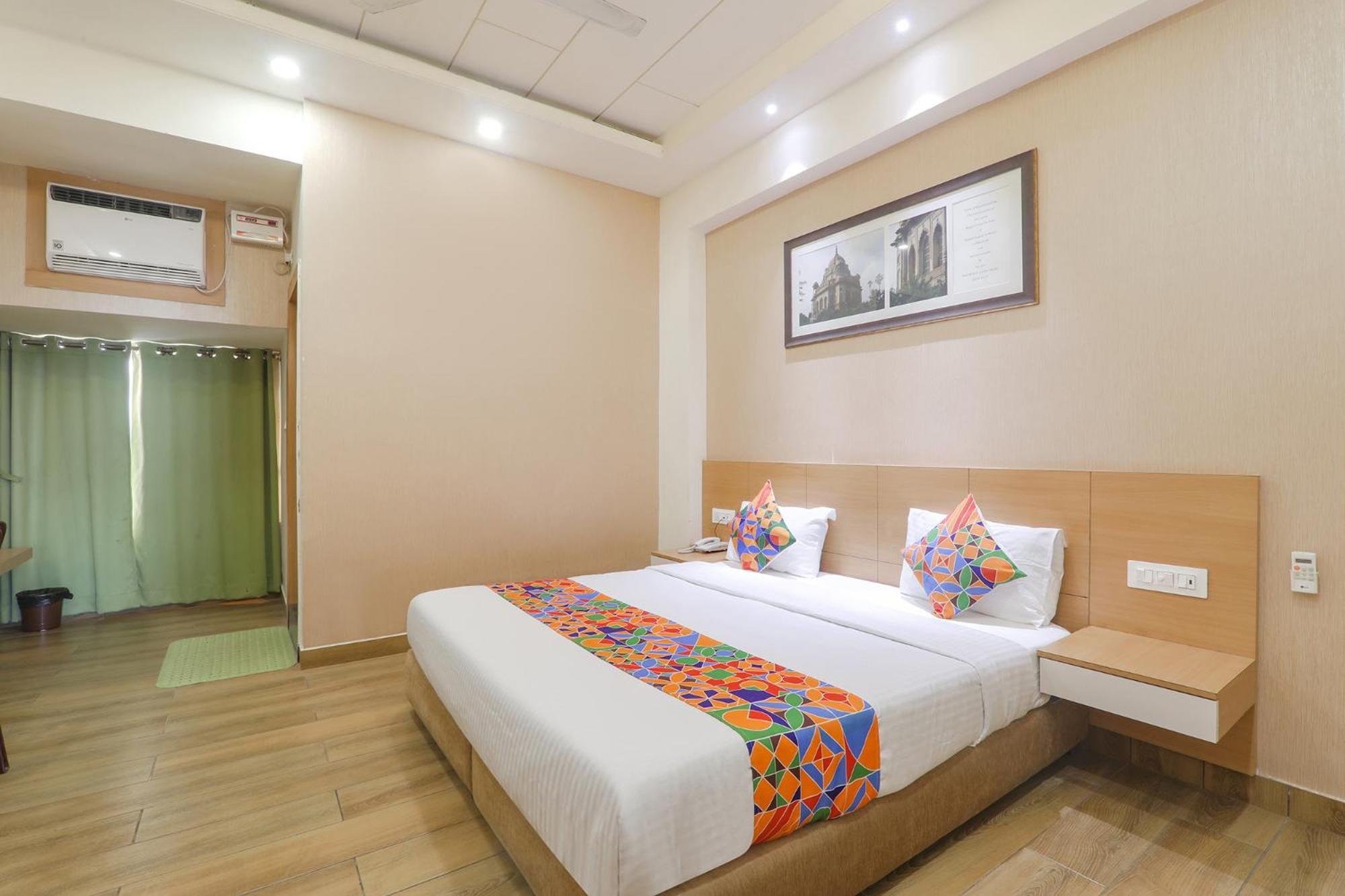 לקנאו Fabhotel Raghubar Kripa מראה חיצוני תמונה