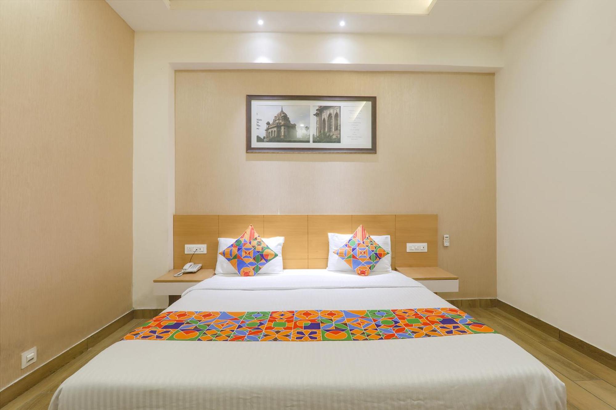 לקנאו Fabhotel Raghubar Kripa מראה חיצוני תמונה