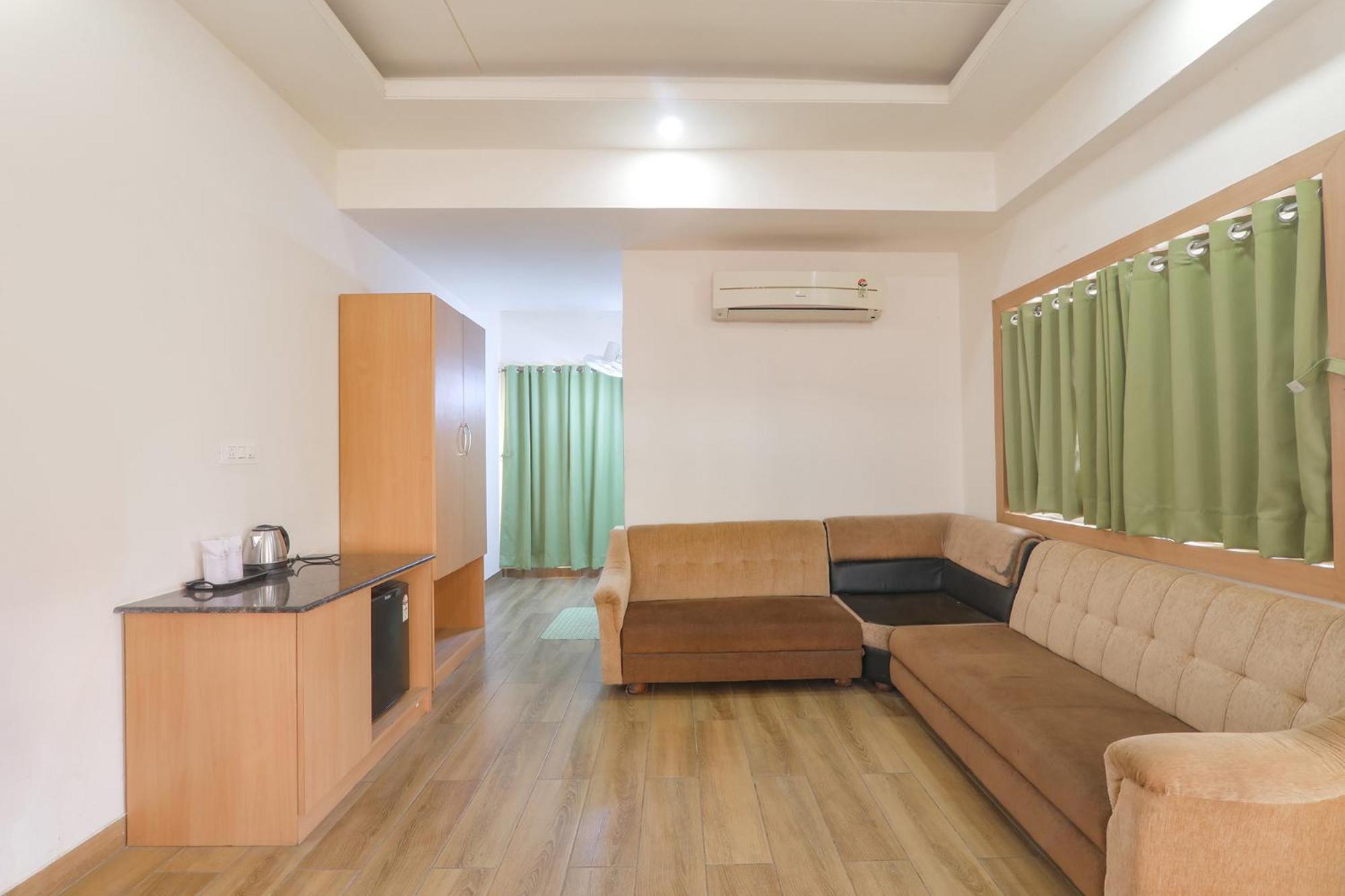 לקנאו Fabhotel Raghubar Kripa מראה חיצוני תמונה